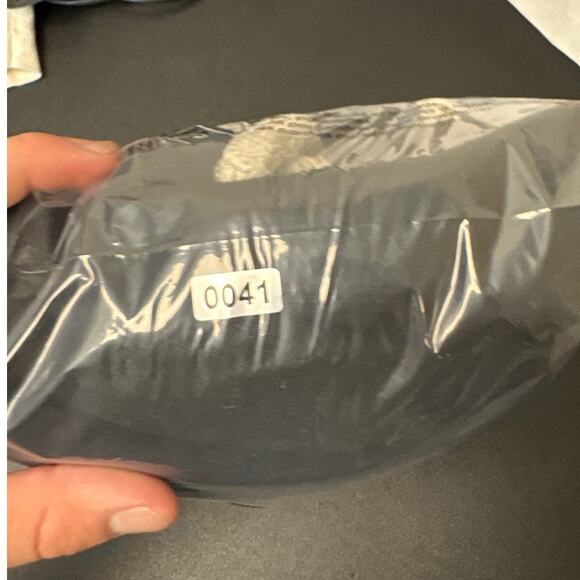 VINTAGE Kuhl 1/4 Zip Pullover Sweater Womens XS Black Fleece Outdoor Hiking - Picture 6 of 6